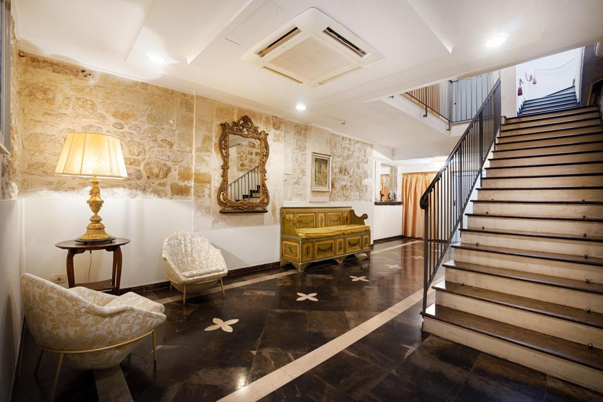 Relais Antica Badia - San Maurizio 1619 Hotel Ragusa Buitenkant foto