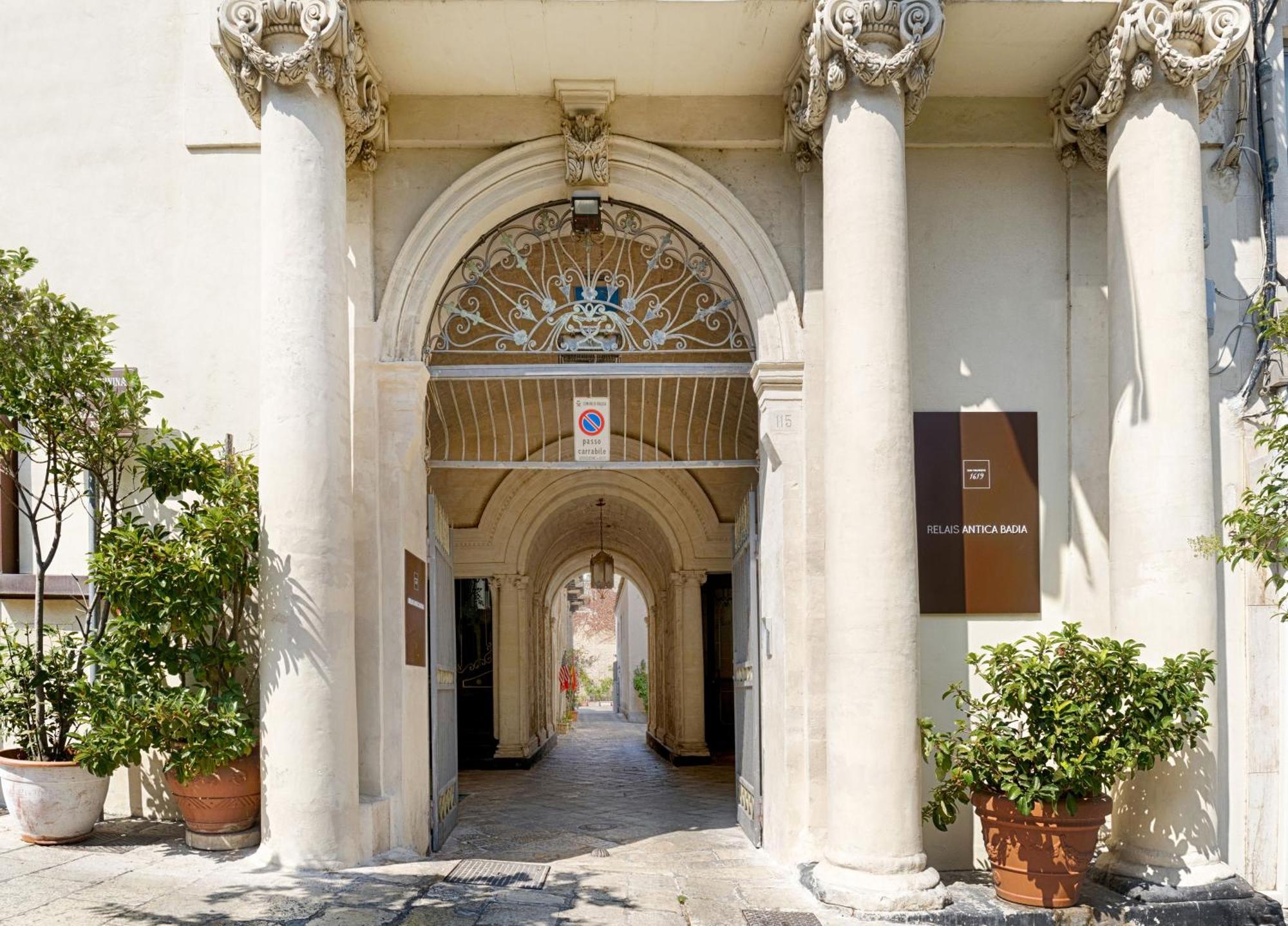 Relais Antica Badia - San Maurizio 1619 Hotel Ragusa Buitenkant foto