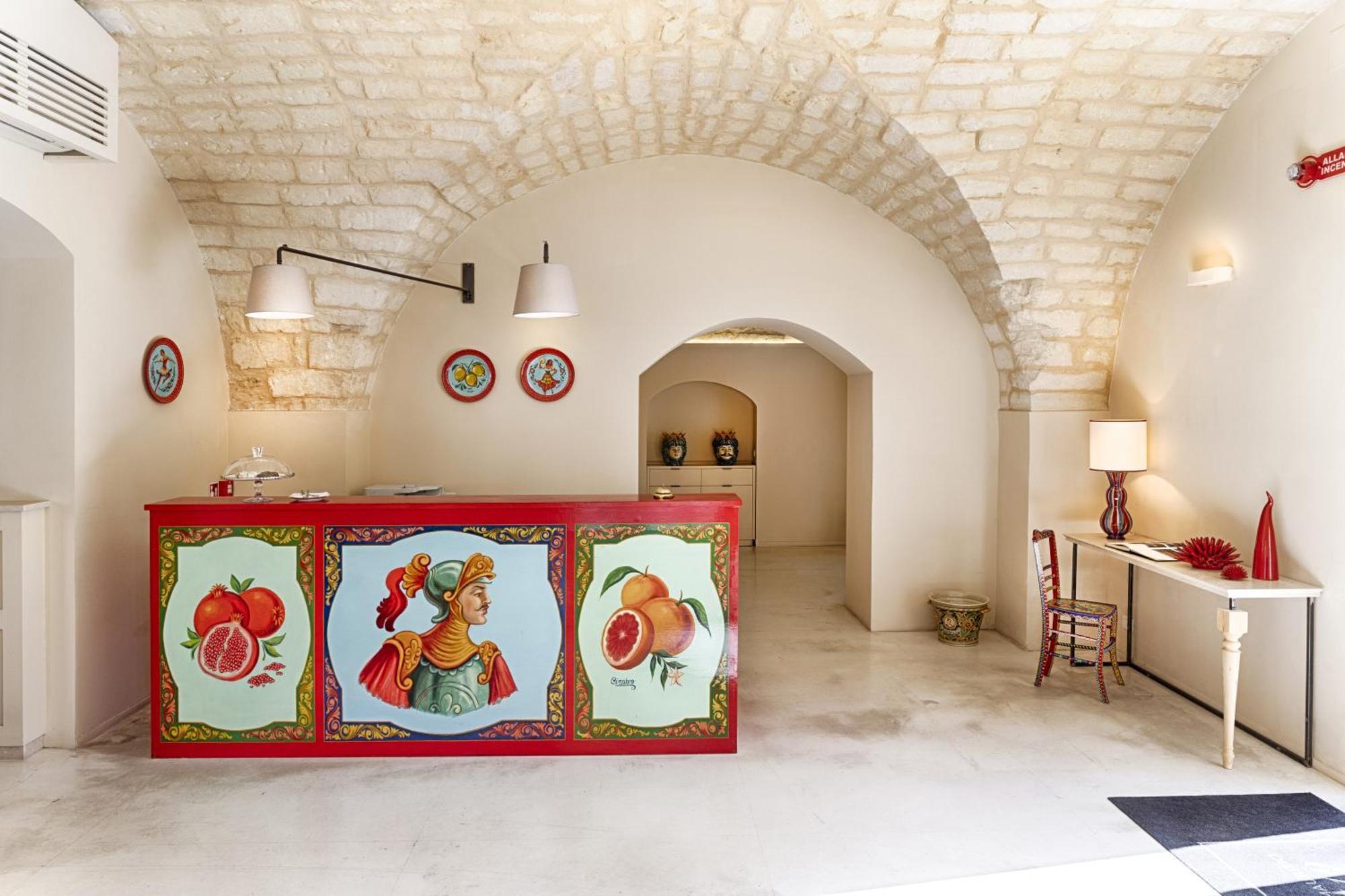 Relais Antica Badia - San Maurizio 1619 Hotel Ragusa Buitenkant foto